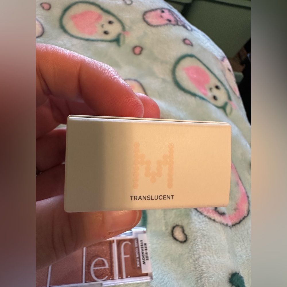 Makeup bundle - Picture 6 of 7